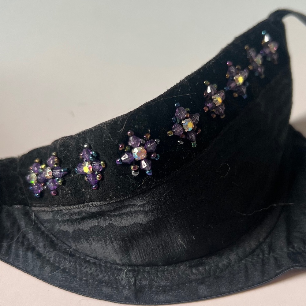 Victoria’s Secret Very Sexy Black Beaded Bra 36B Embellished Floral Lingerie